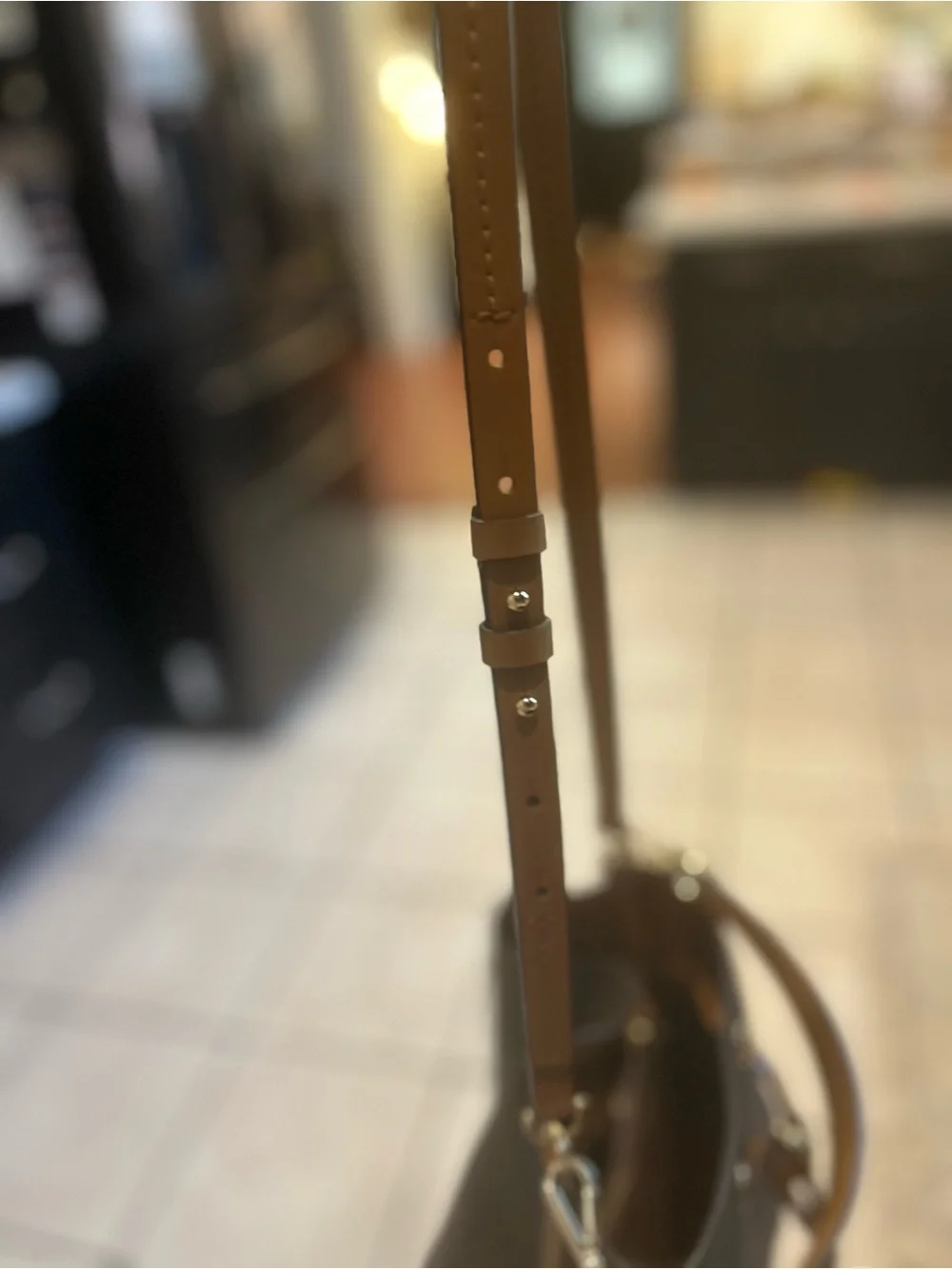 Michael Kors Signature Logo Bucket Bag Brown Cognac Crossbody Quiet Luxury